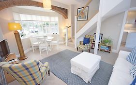 Seagull Cottage, Aldwick